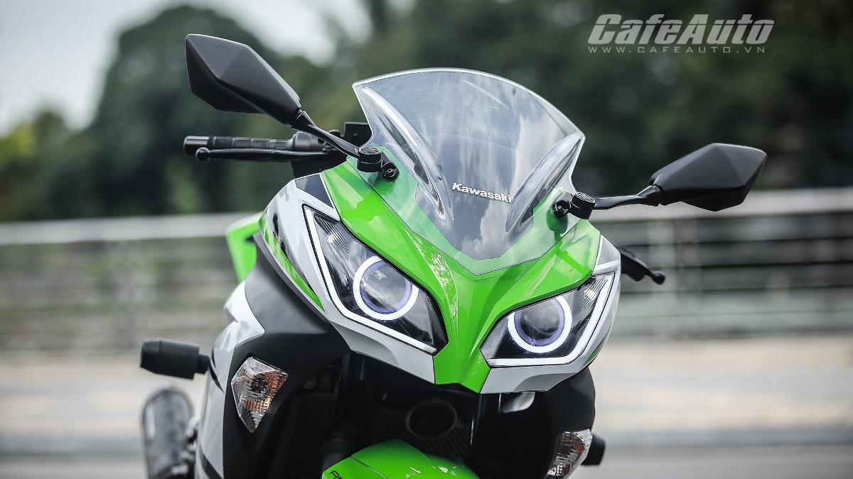 Một Ngày Thử Sức “Quỷ Nhỏ” Kawasaki Ninja 300 Abs - Cafeauto.Vn