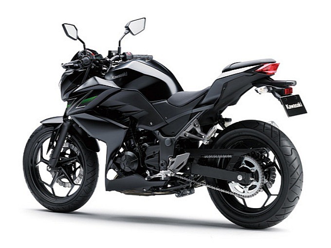 Kawasaki Z250 giá trên 200 triệu đồng tại Hà Nội Xe máy