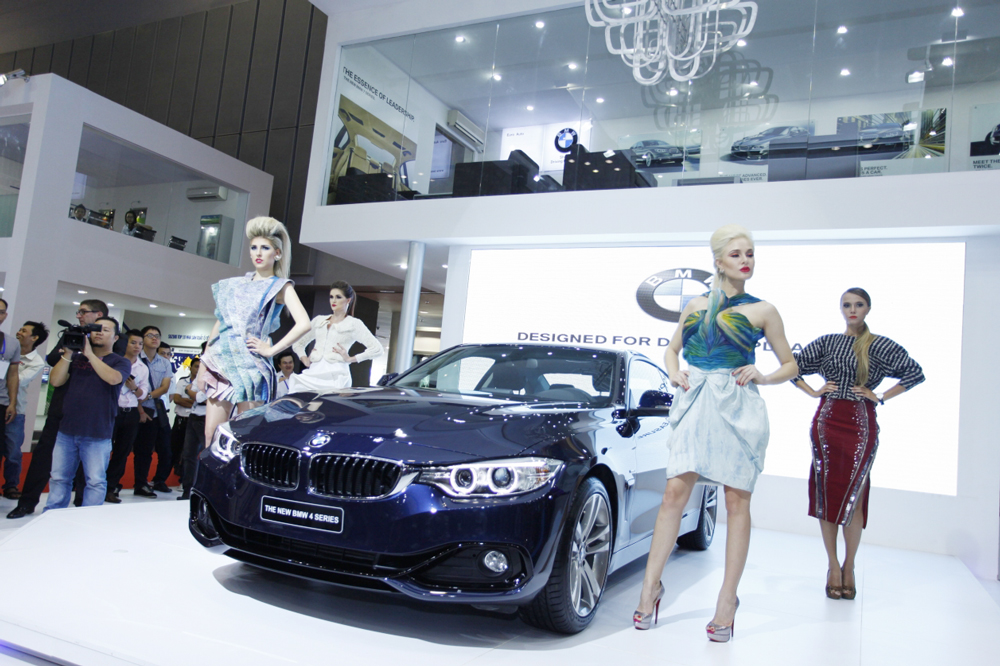 BMW tổ chức triển lãm đầu tiên tại Việt Nam