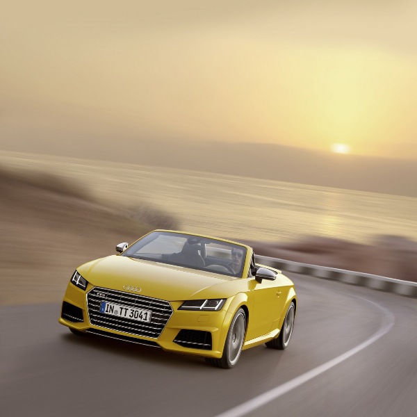 Audi lộ diện phiên bản TT và TTS mui trần - CafeAuto.Vn