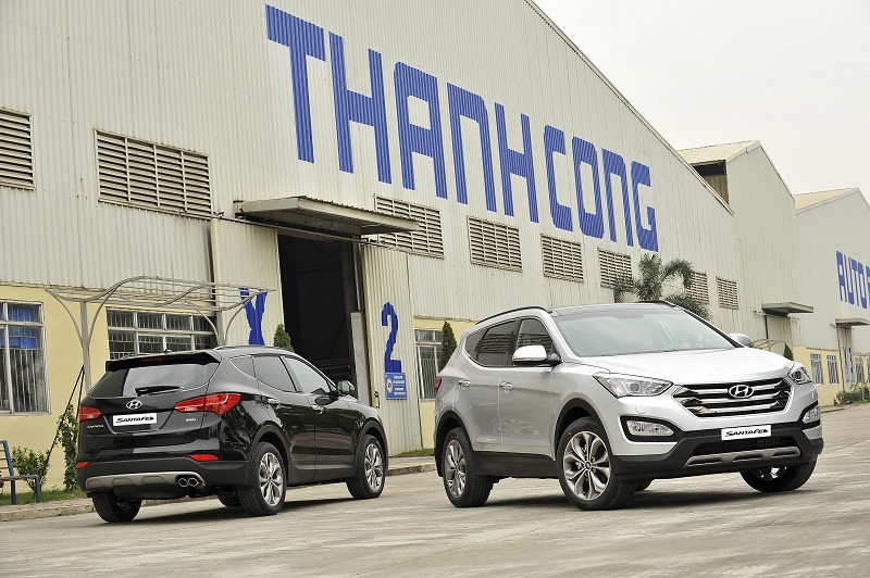 Hyundai SantaFe nội địa trình làng với giá 1,1 tỷ đồng