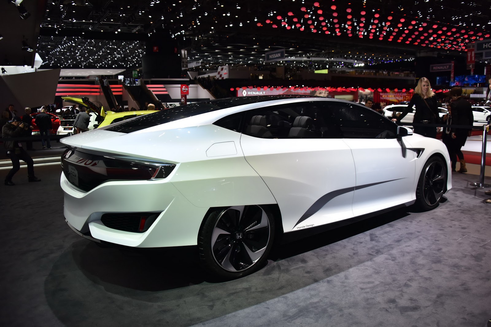 Năm 2020 Honda sẽ có xe pin nhiên liệu sản xuất hàng loạt