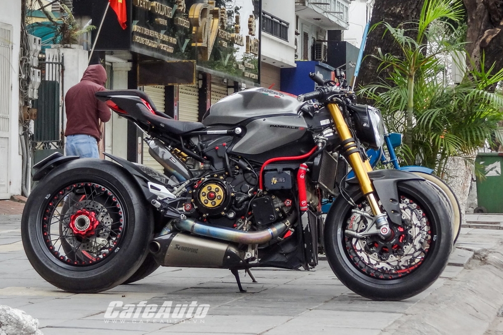 Chi tiết Ducati 1199 Panigale S Cafe Racer độc tại Hà Nội - ảnh 2
