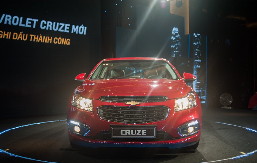 Chevrolet-Cruze-2015