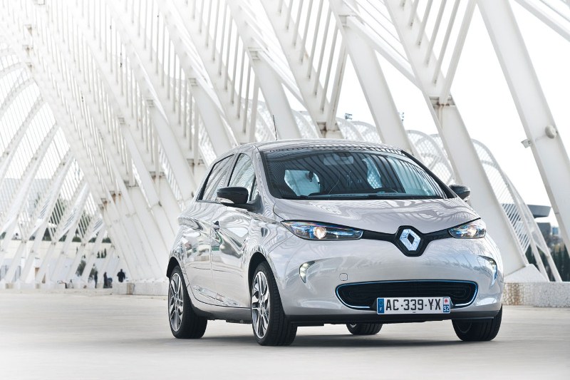 Lô-100-xe-điện-Renault-đầu-tiên-sẽ-về-việt-nam-vào-tháng-6