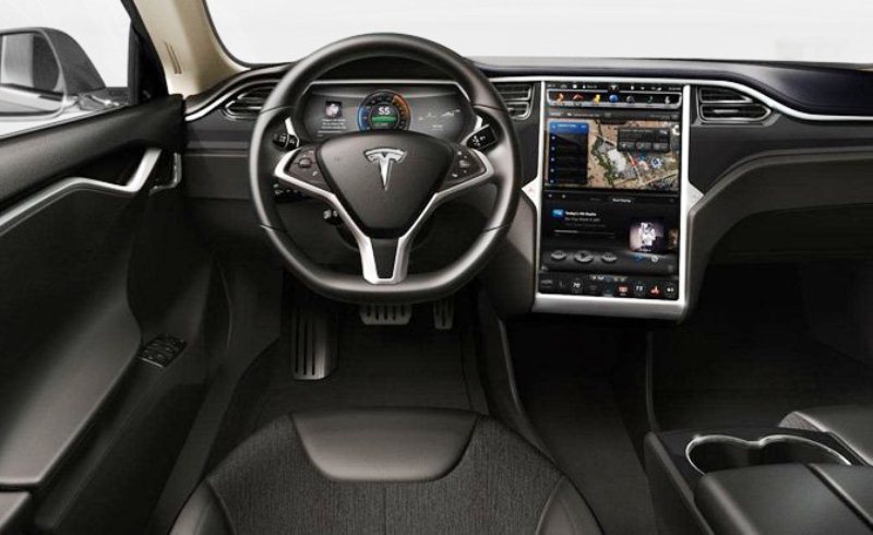 Hệ -thống- tự- lái- Autopilot- của -Tesla- được- nâng- cấp- với- bản- cập -nhật -8.0