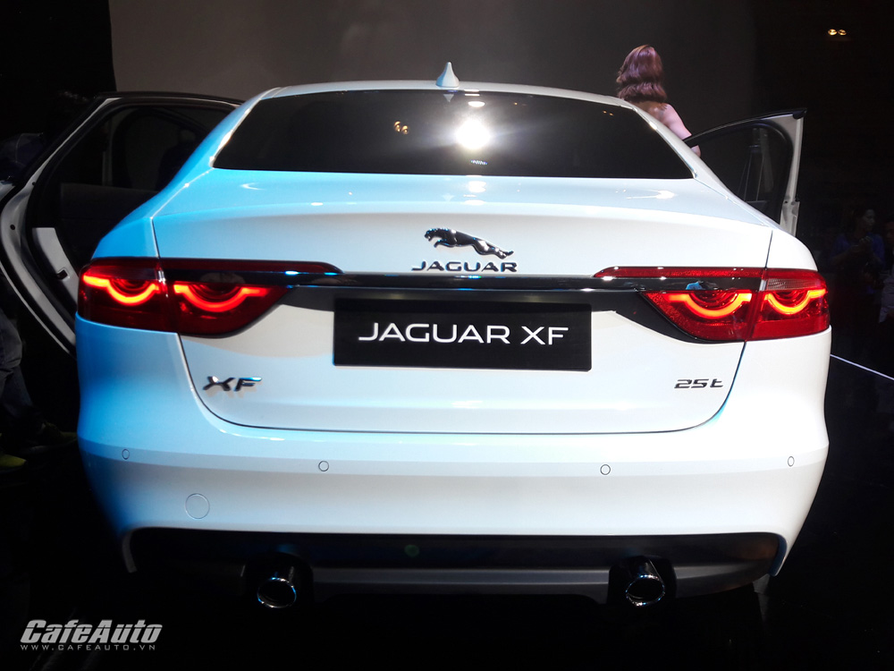 Jaguar-XF-hoàn-toàn-mới-ra-mắt-tại-Việt-Nam