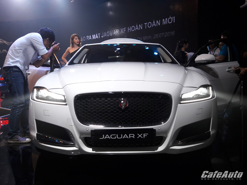 Jaguar-XF-hoàn-toàn-mới-ra-mắt-tại-Việt-Nam