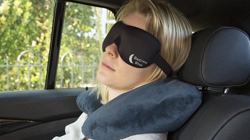 Những lưu ý cần biết khi ngủ trong xe ô tô