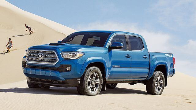 so-sanh-hai-mau-ban-tai-hang-dau-honda-ridgeline-va-toyota-tacoma