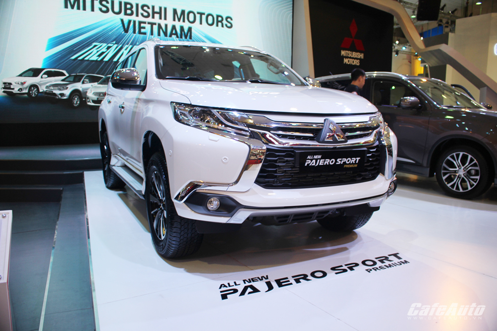 Mitsubishi Pajero Sport 2017 tại Việt Nam có giá từ 14 tỉ đồng
