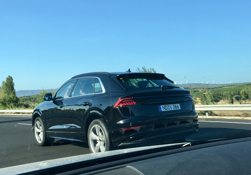 audi-q8-thoai-mai-rong-choi-truoc-ngay-ra-mat