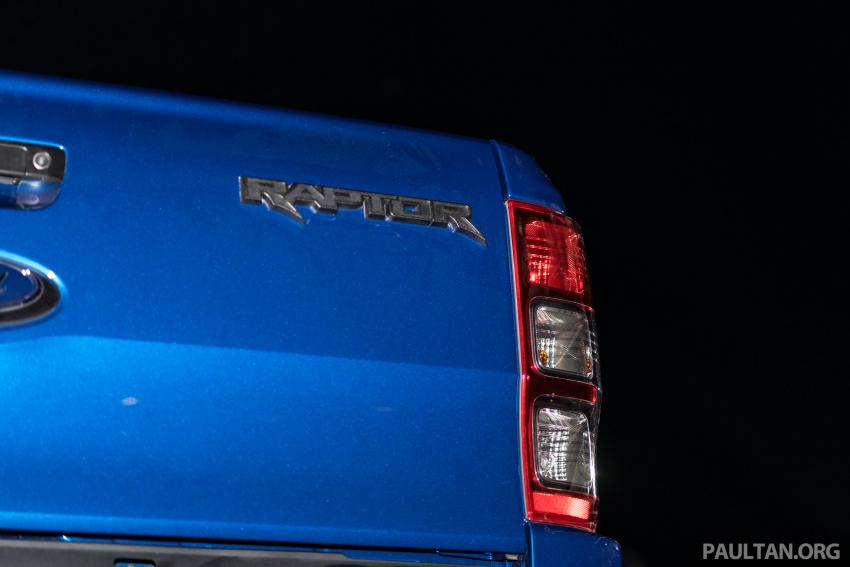 Soi chi tiết mẫu Ford Ranger Raptor vừa ra mắt