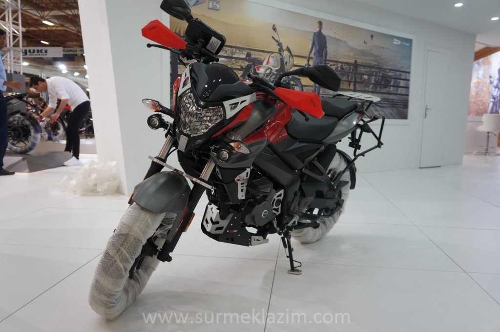 Bajaj trình làng Pulsar NS200 2023 Nakedbike xịn xò giá chỉ 41 triệu đồng