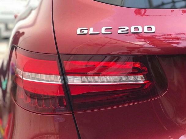 Mercedes-Benz GLC 200 xuất hiện tại các đại lý với giá dự kiến 1,679 tỷ đồng