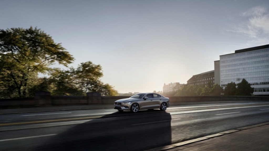Volvo S60 2019 chính thức ra mắt toàn cầu, giá gần 37.000 USD