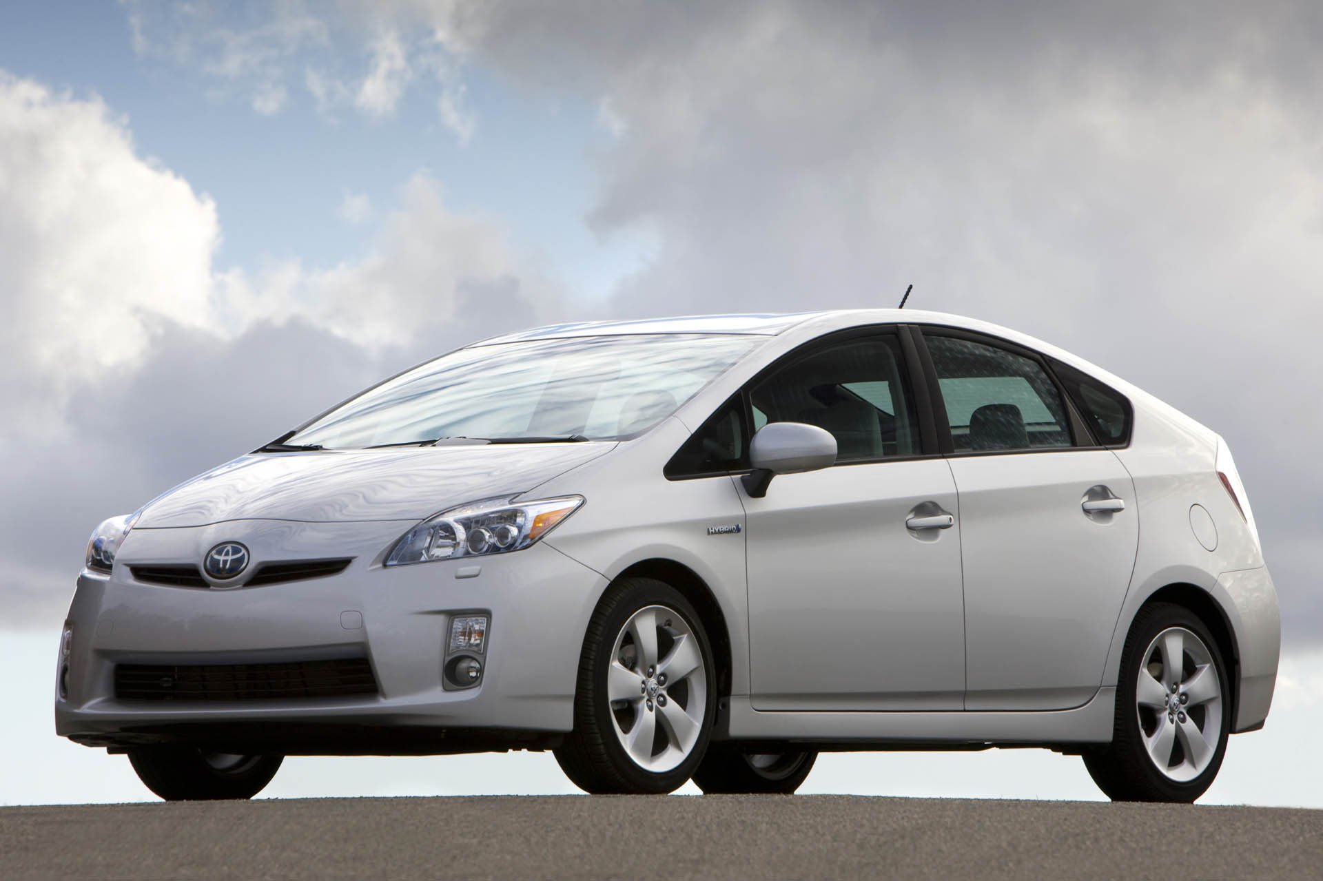 Gần 1 triệu xe Toyota bị thu hồi tại Hoa Kỳ liên quan đến lỗi túi khí - ảnh 1