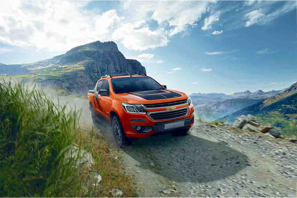 Chevrolet ra mắt mẫu bán tải Colorado Storm, giá bán từ 918 triệu đồng