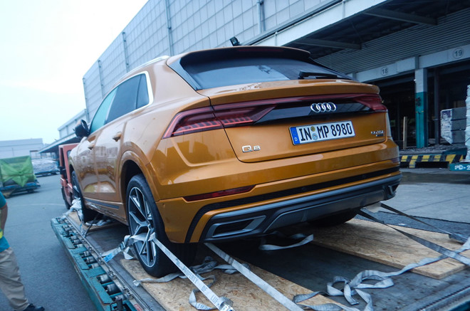 audi-q8-cap-cang-viet-nam-cho-ngay-ra-mat-vms