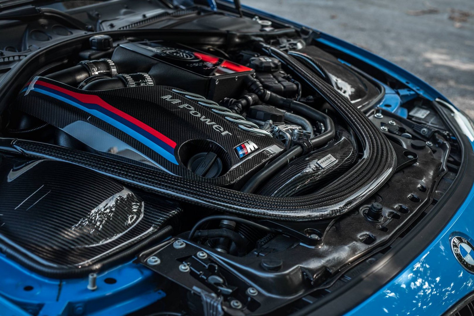 Manhart Racing ra mắt bản độ BMW M4 Convertible mạnh như siêu xe Aventador - ảnh 3