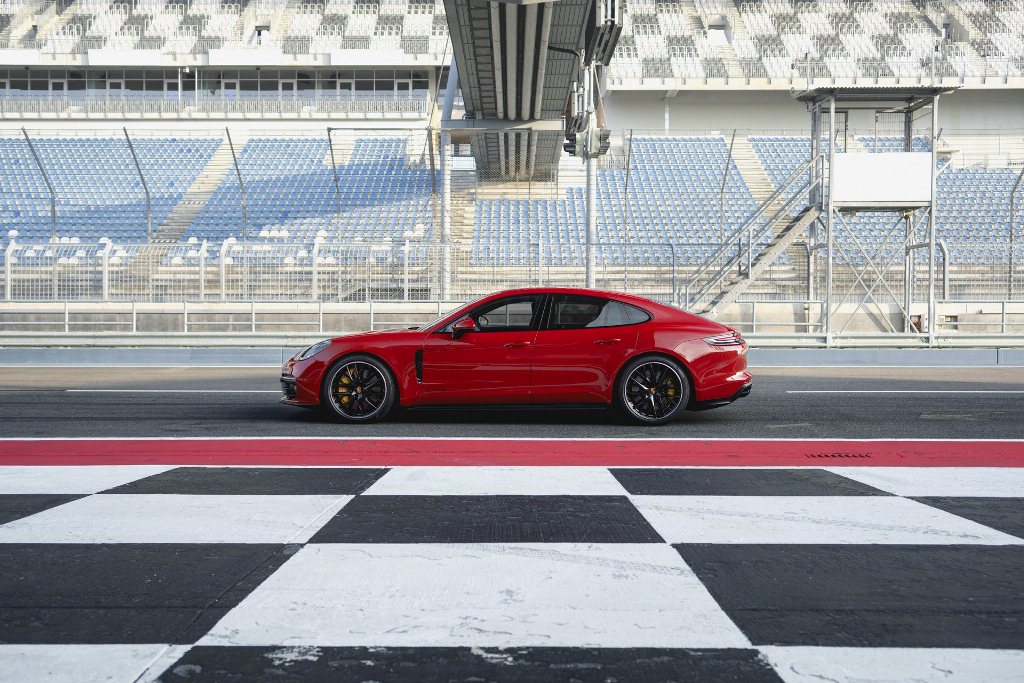 Khám phá bộ đôi Porsche Panamera GTS 2019 vừa ra mắt - ảnh 6