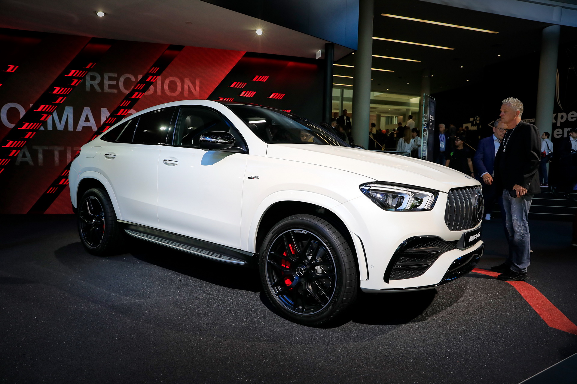 Mercedes Amg Gle 53 Coupe 2020 Ra Mắt Sanh Vai Cung Bmw X6