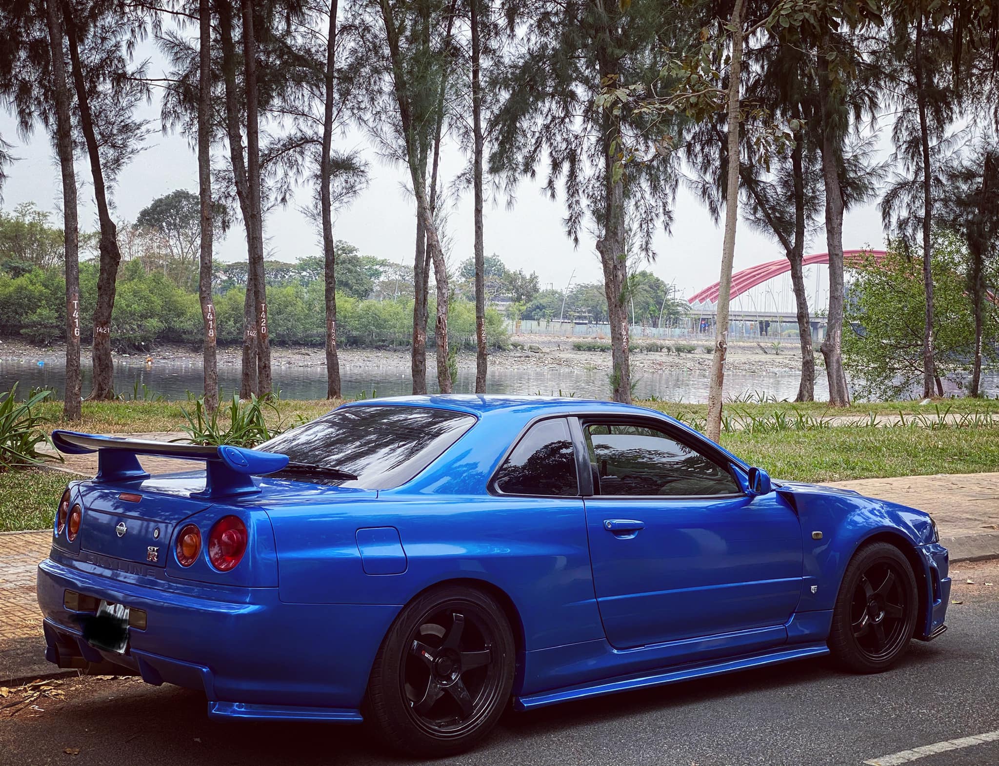 Nissan Skyline Gt-R Của Paul Walker Trong “Fast And Furious” Hiện Diện Tại  Việt Nam - Cafeauto.Vn