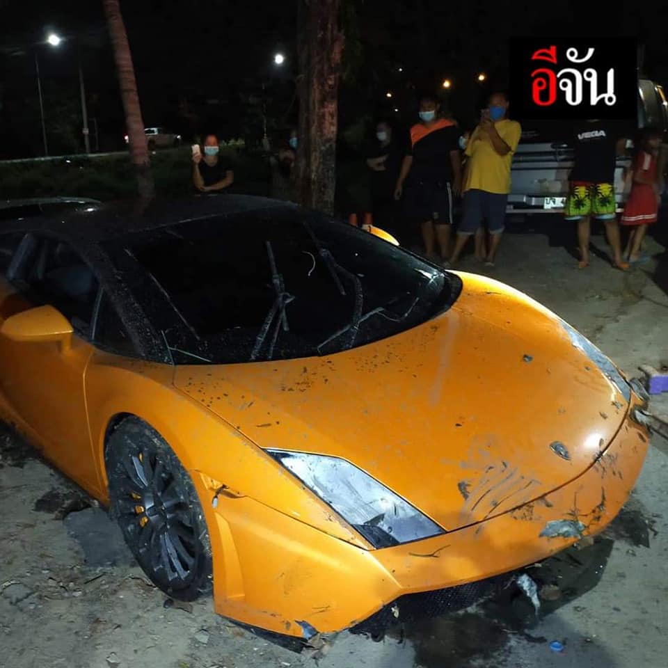 Xót xa hàng hiếm Lamborghini Gallardo Bicolore “lặn” dưới sông ở Thái Lan
