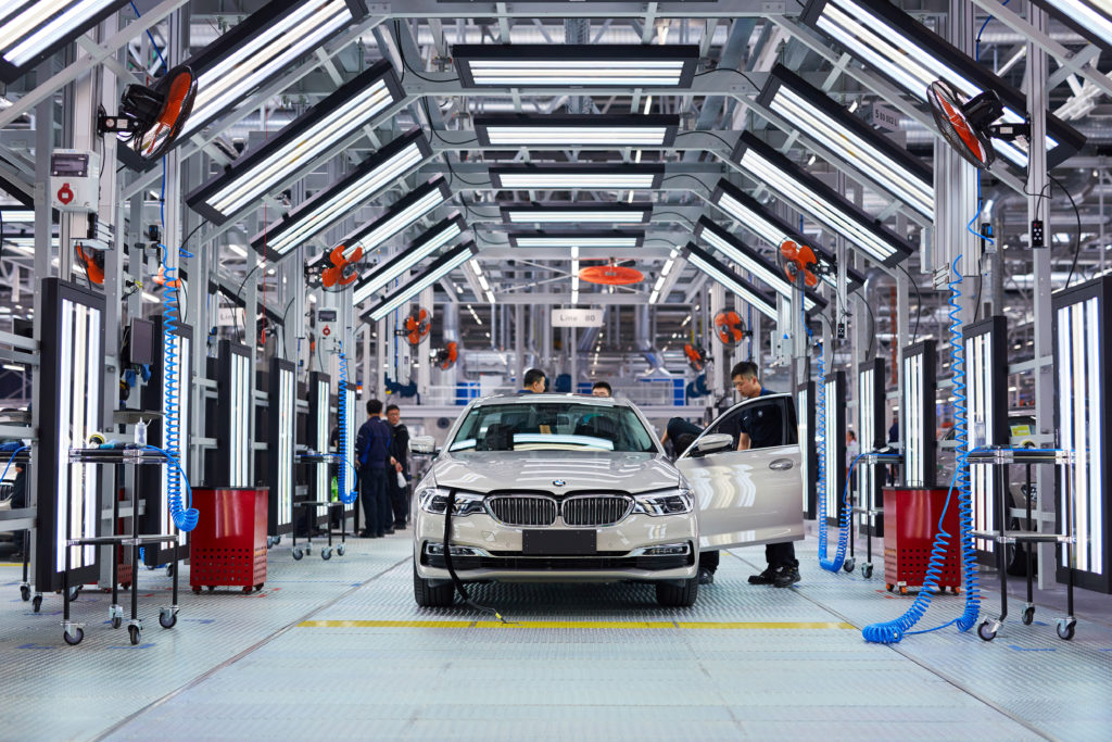 Dịch vừa tạm lắng, BMW đã khởi công xây nhà máy mới ở Trung Quốc