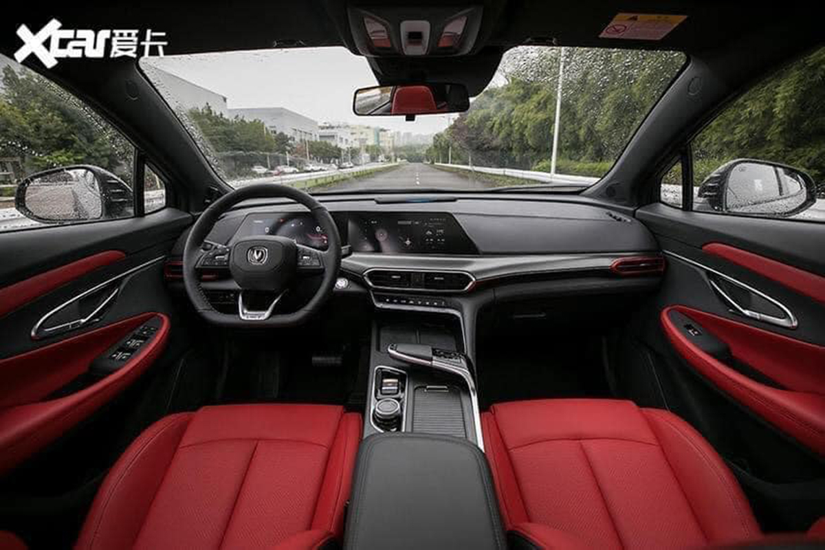 Xe Trung Quốc Changan Uni-T- Đẹp hơn Lexus, có khả năng tự lái