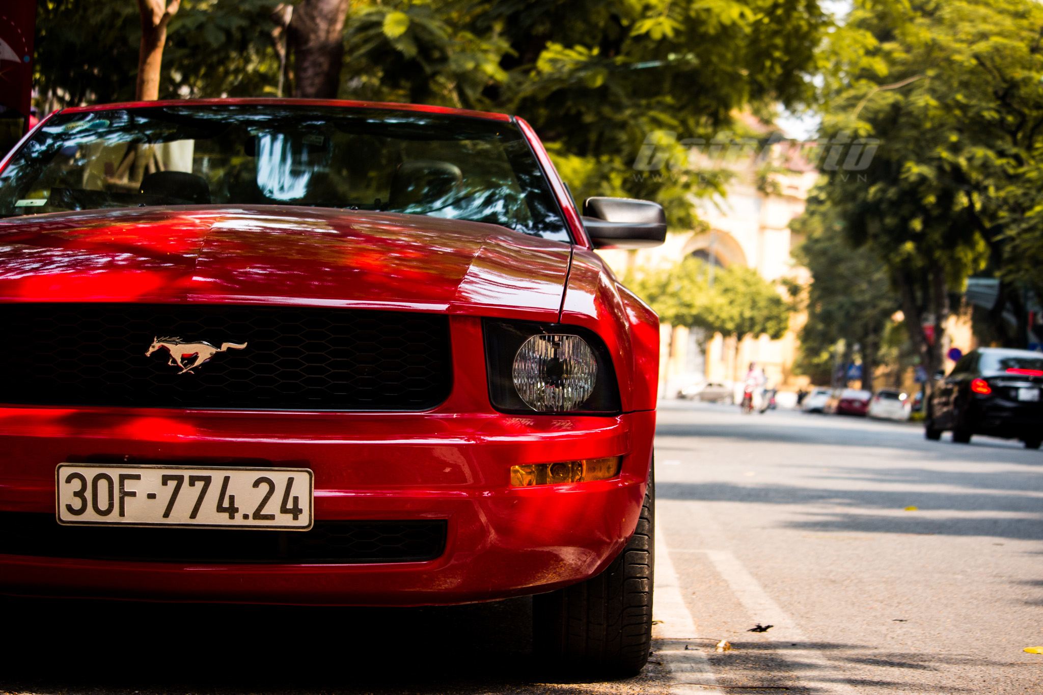 Xe Ford Mustang cũ độ như Aston Martin bán giá siêu rẻ  Baoxehoi