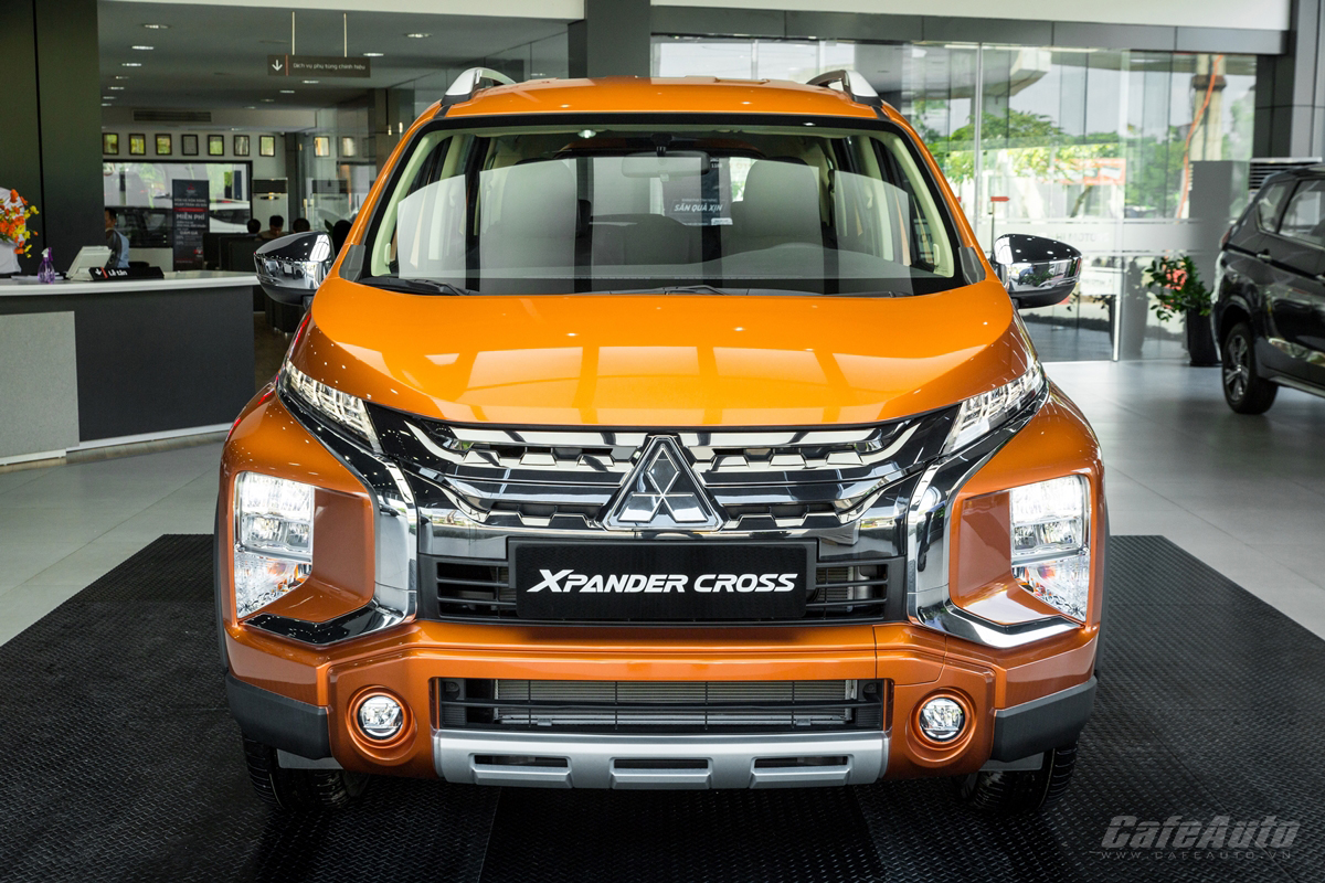 mitsubishi-xpander-cross-ra-mat-them-lua-chon-cho-suv