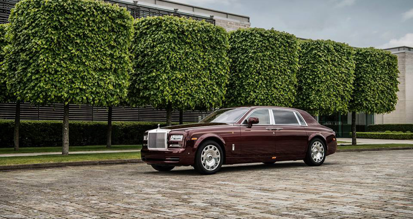 rolls-royce-cullinan-chinh-la-xe-sang-ke-tiep-cua-dai-gia-minh-nhua