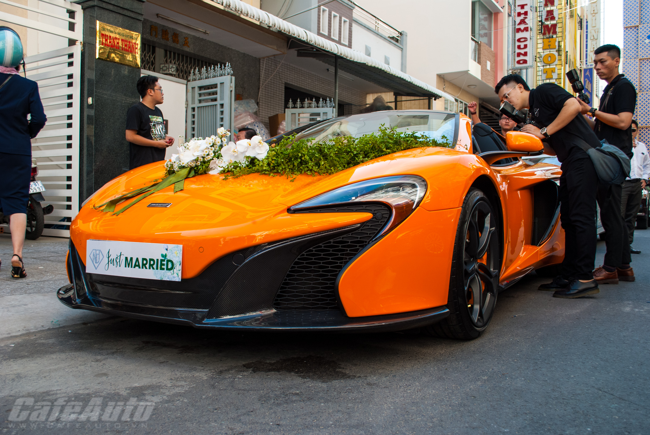 mclaren-cafeautovn-2