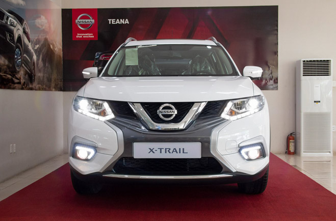 Giảm giá 20 triệu đồng, Nissan Sunny ‘dắt tay’ X-Trail tạm biệt thị trường Việt Nam