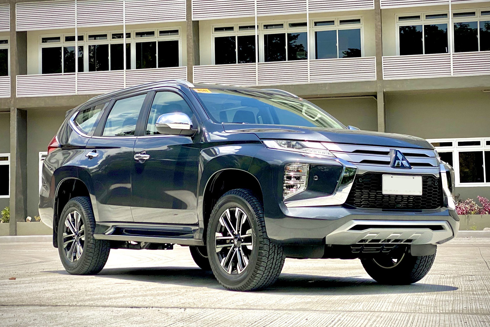 Mitsubishi Motors Việt Nam  MITSUBISHI PAJERO SPORT 2020 MỚI  VẬN HÀNH  MẠNH MẼ AN TOÀN CAO CẤP TIỆN ÍCH THÔNG MINH