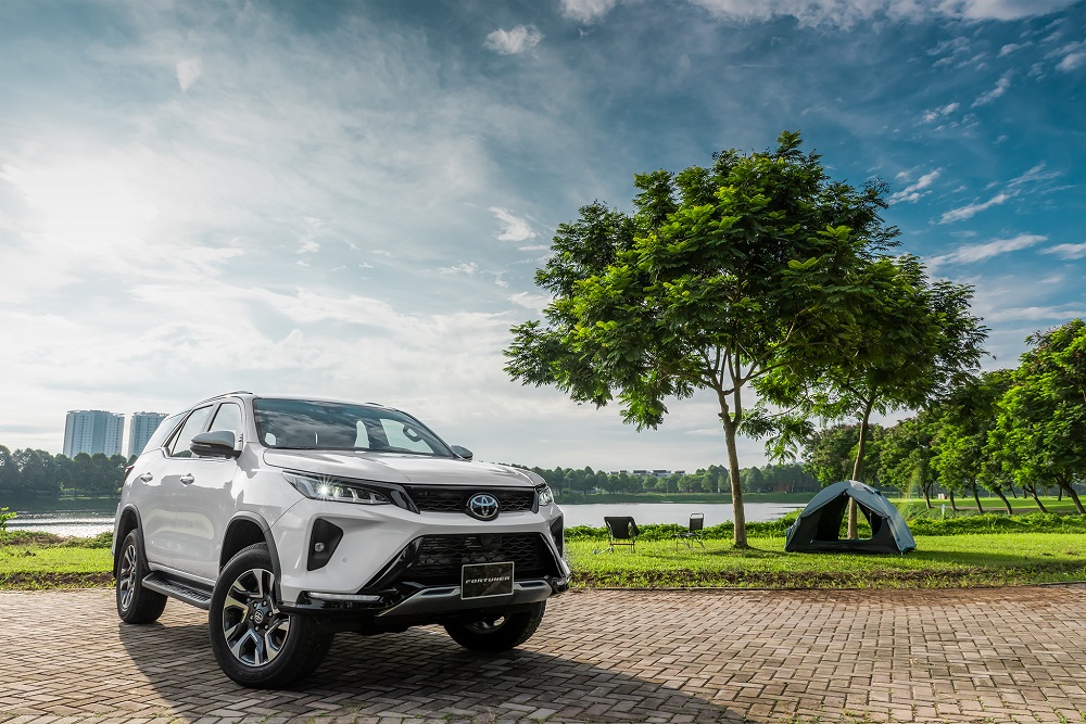 Toyota Fortuner 2020: Mẫu SUV 7 chỗ phù hợp cho gia đình Việt