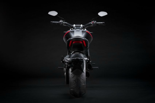 Xdiavel-cafeautovn-5